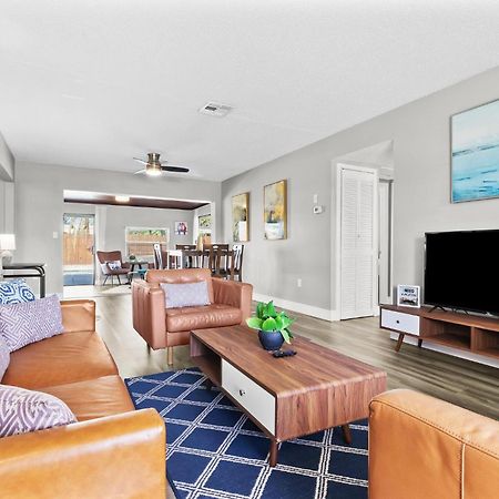 Relaxing Pool Home For Family Getaway Close To Tampa Zoo, Busch Gardens, Restaurants And Shopping! Exterior foto