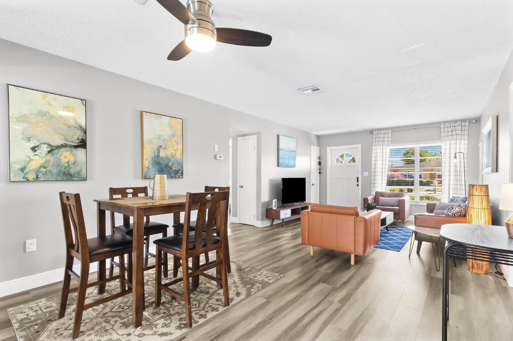 Relaxing Pool Home For Family Getaway Close To Tampa Zoo, Busch Gardens, Restaurants And Shopping! Exterior foto